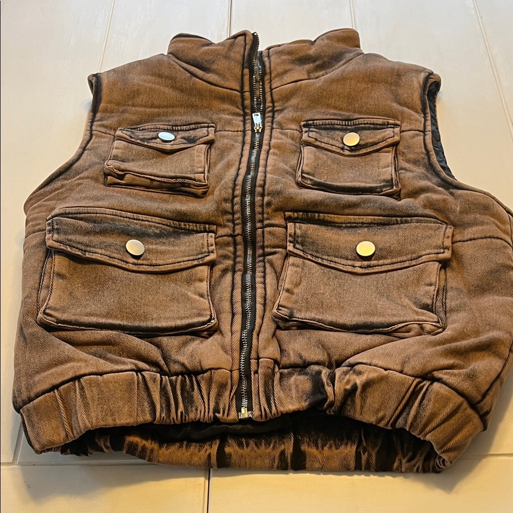 Impulsive/Vest/M/BNWT!!!!
